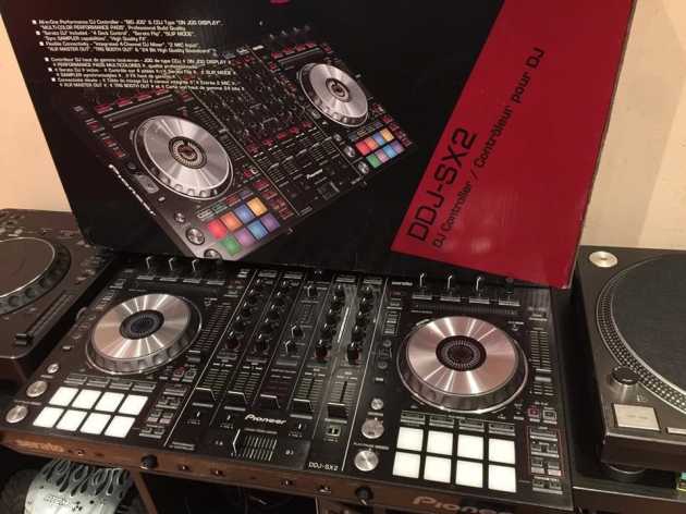 Verkauf Pioneer DDJ SX2..420€ Pioneer XDJ RX2...€ 900 Pioneer XDJ-1000 MK2.€ 650